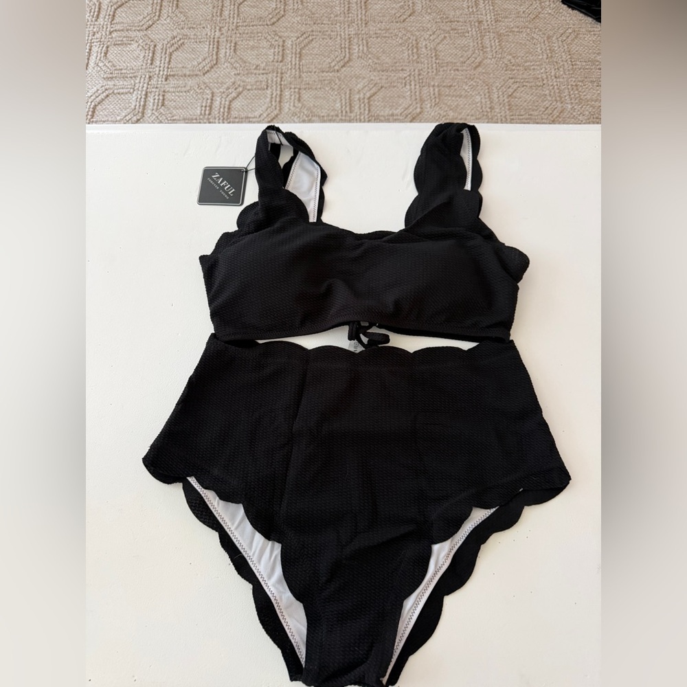 Zaful Elegant Black Swimwear